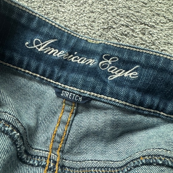 American Eagle Women's 14 Stretch Artist Flare Leg Medium Wash Jeans - Picture 3 of 6